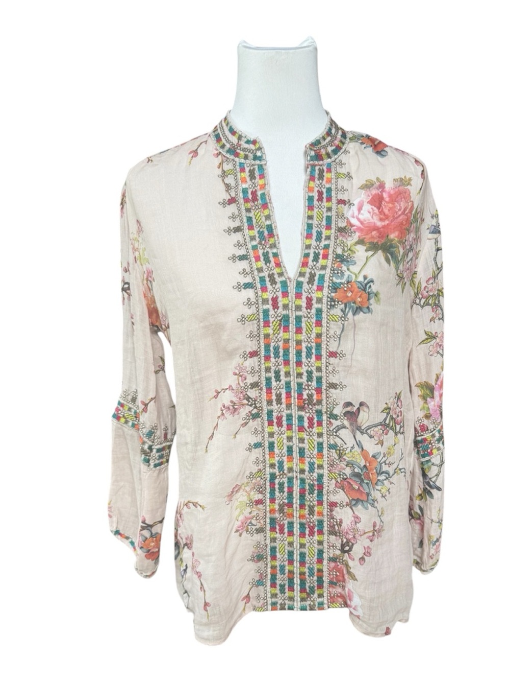 Johnny Was Paris EffortlessTop Split-Neck Cream/pale pink